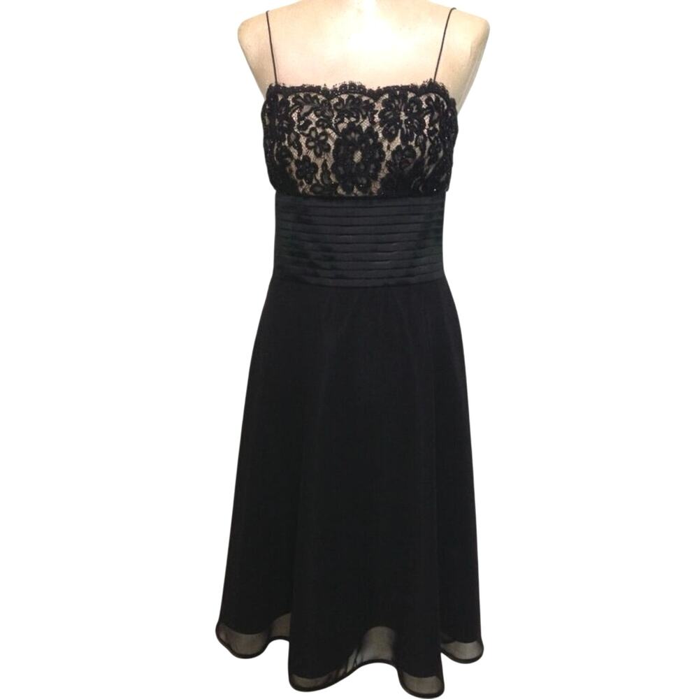 JS BOUTIQUE Lace Scallop Pleated Waist Fit Flare Cocktail Formal Black Dress 10